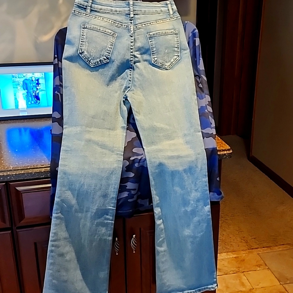 Women's, Distressed Boot Cut Jeans, Medium, (Sz. 6) New In Bag